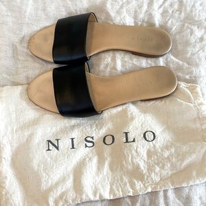 Nisolo black leather sandals size 9